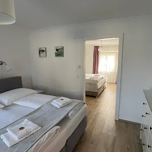  Apartment Gästewohnung Schlossblick Österreich
